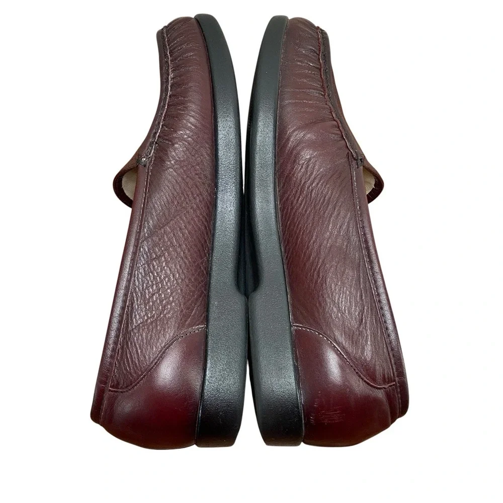 SAS Tripad Comfort Burgundy Leather Moc Toe Loafers Women's 10 Slip On Shoes